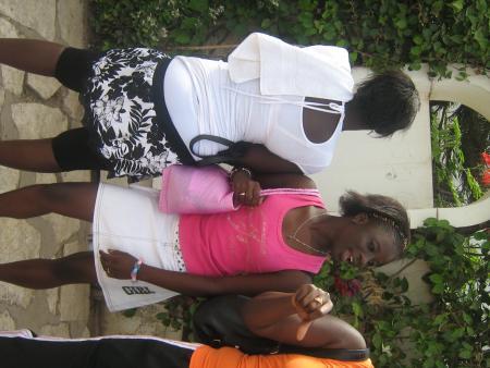 LA SE SONT MES CAMARADES DE CLASSE